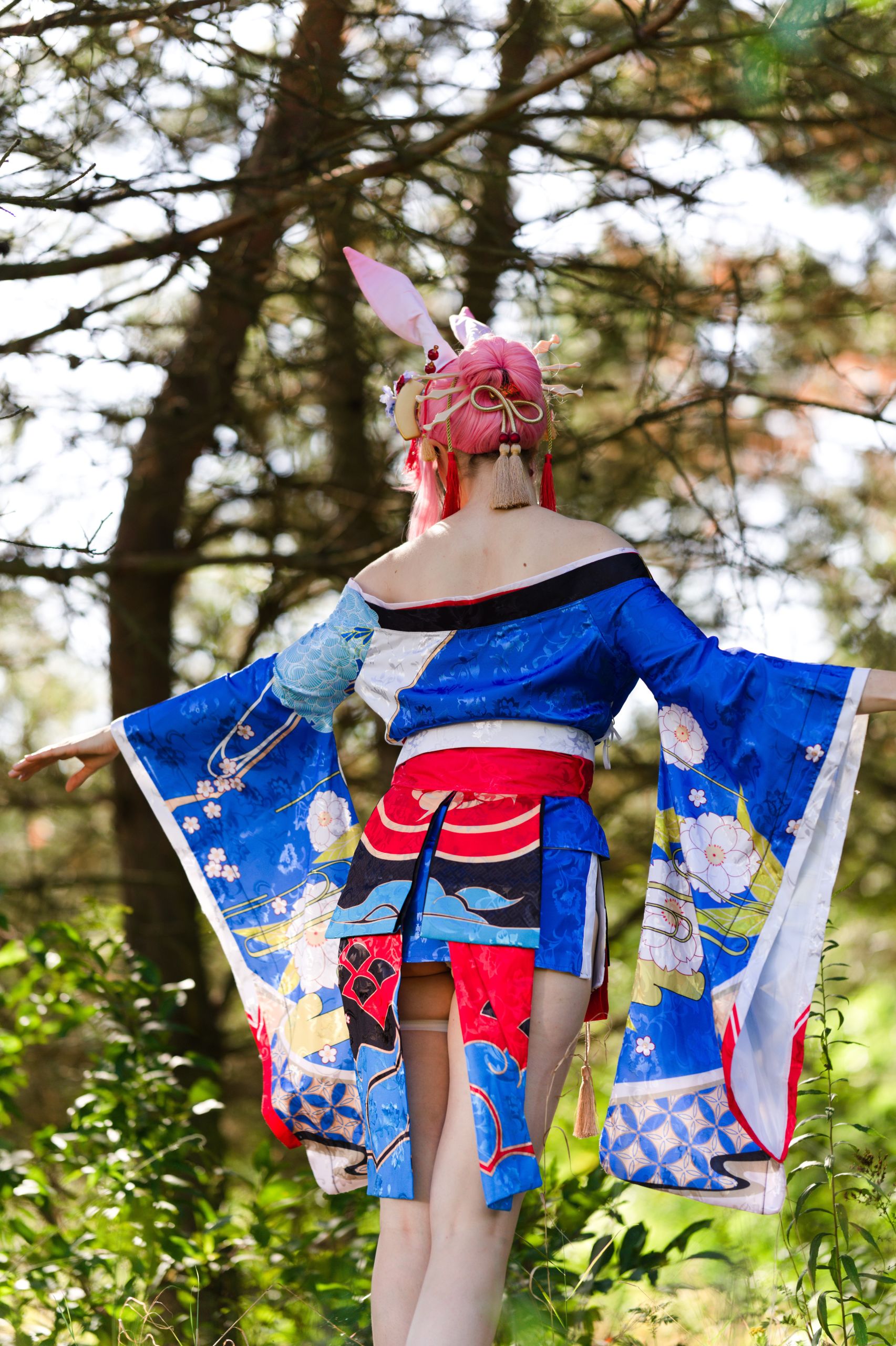 Summer Outdoor Yae Sakura in Blooming Maiko Kimono and White Stockings image 112