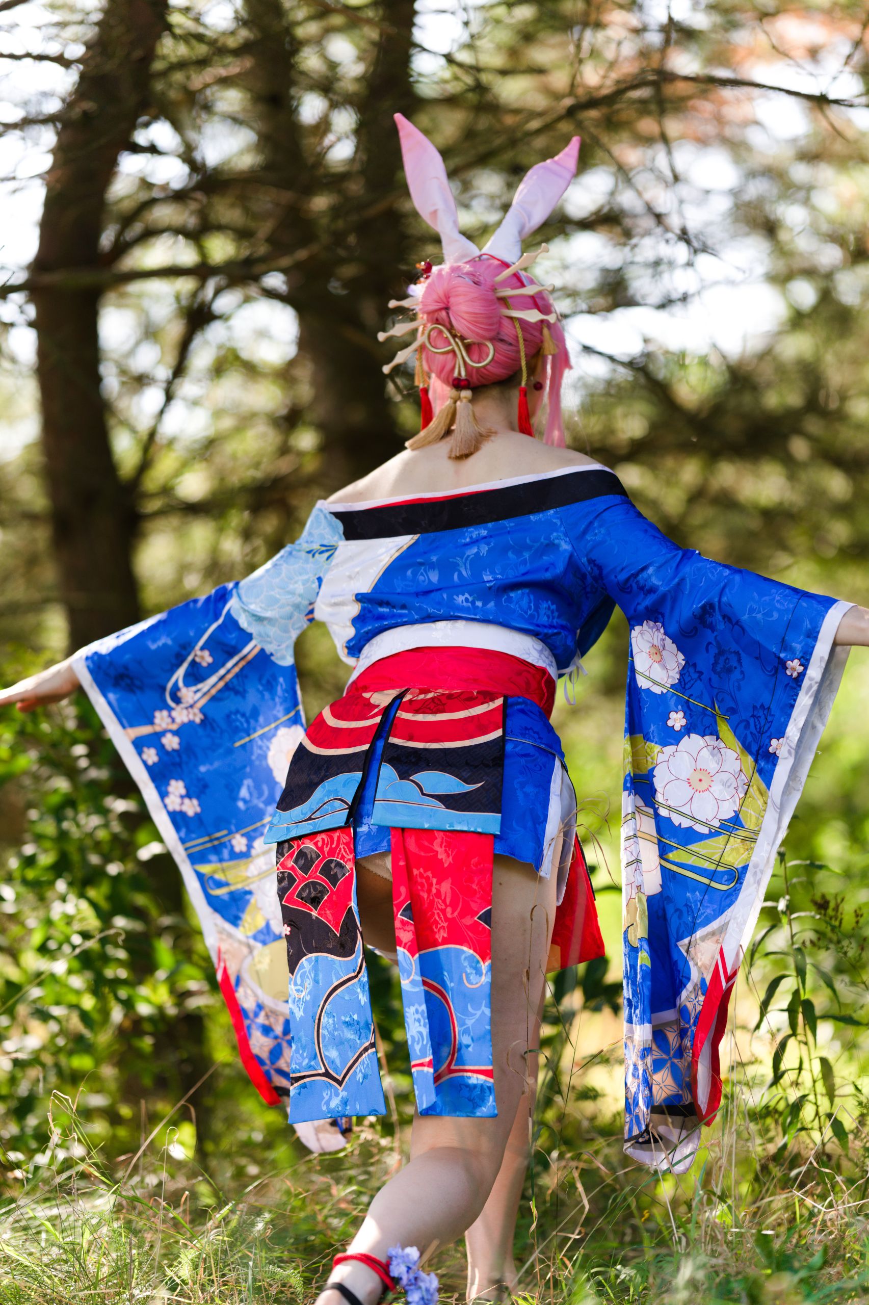 Summer Outdoor Yae Sakura in Blooming Maiko Kimono and White Stockings image 114