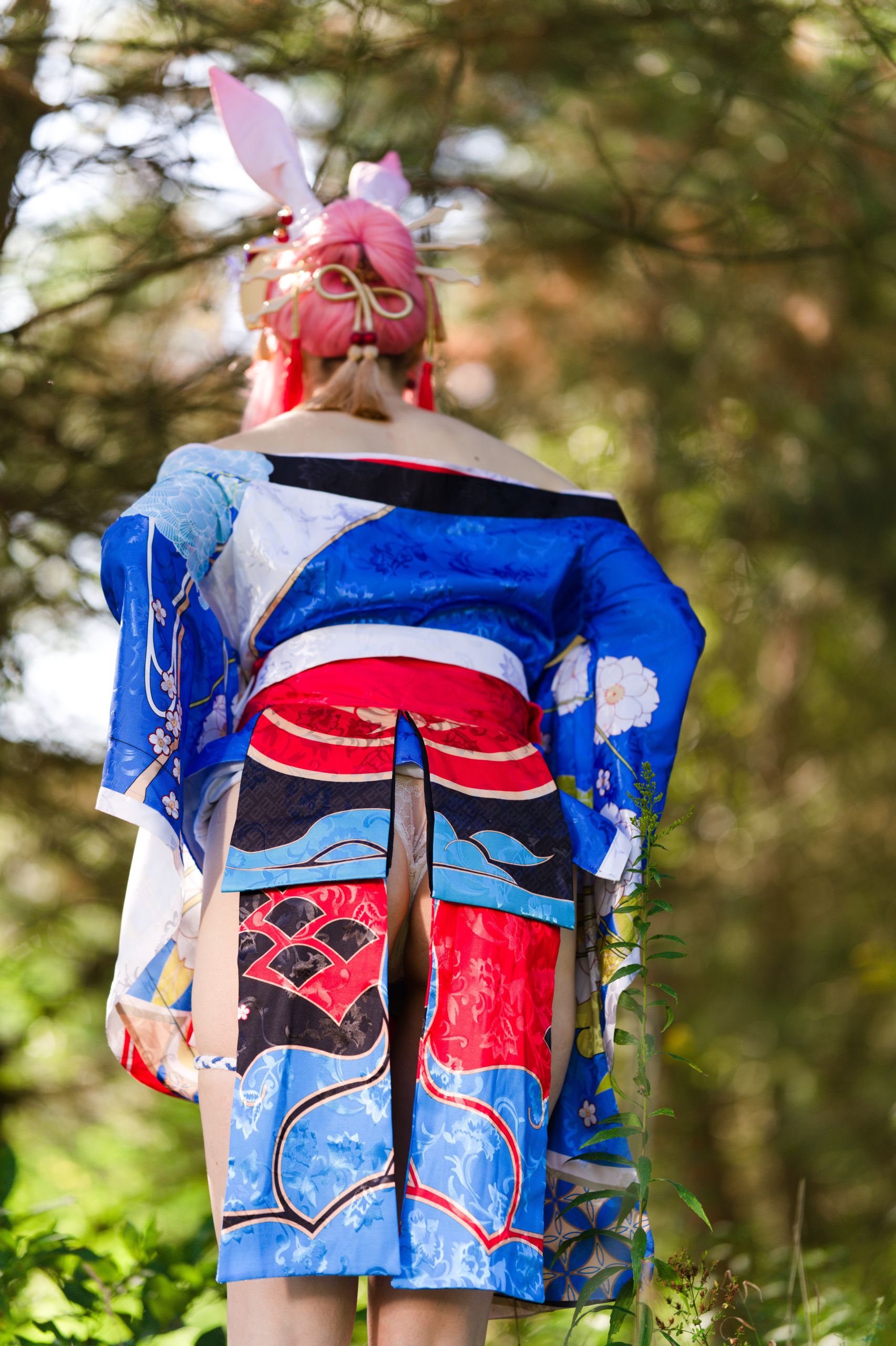 Summer Outdoor Yae Sakura in Blooming Maiko Kimono and White Stockings image 122