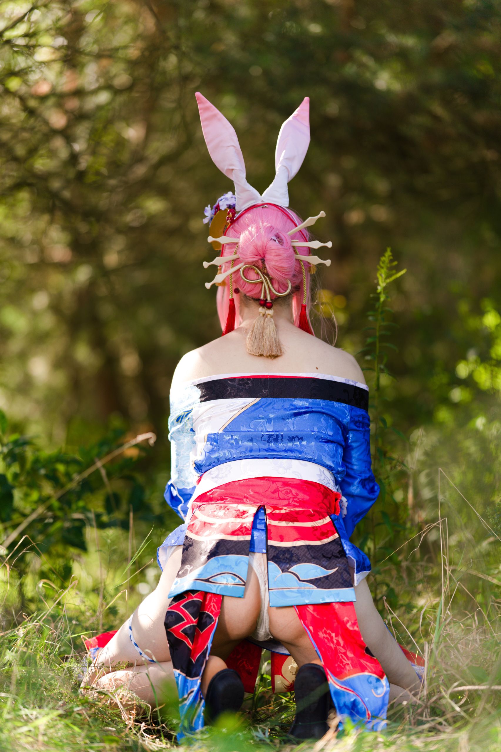 Summer Outdoor Yae Sakura in Blooming Maiko Kimono and White Stockings image 129