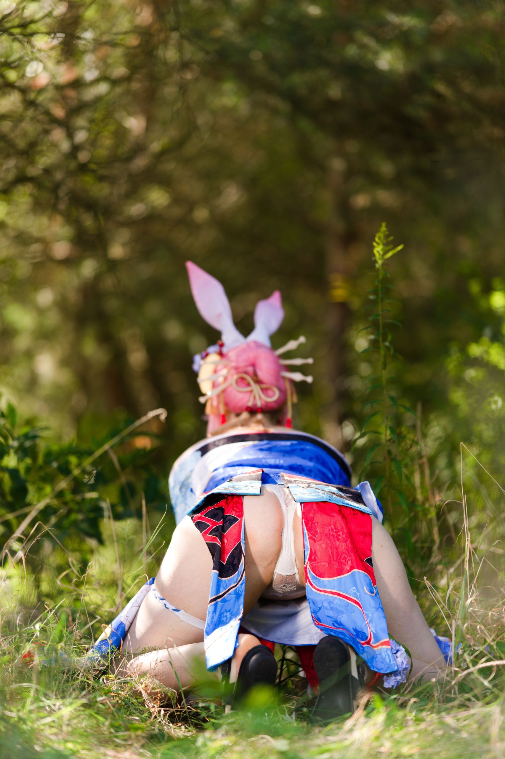 Summer Outdoor Yae Sakura in Blooming Maiko Kimono and White Stockings image 131