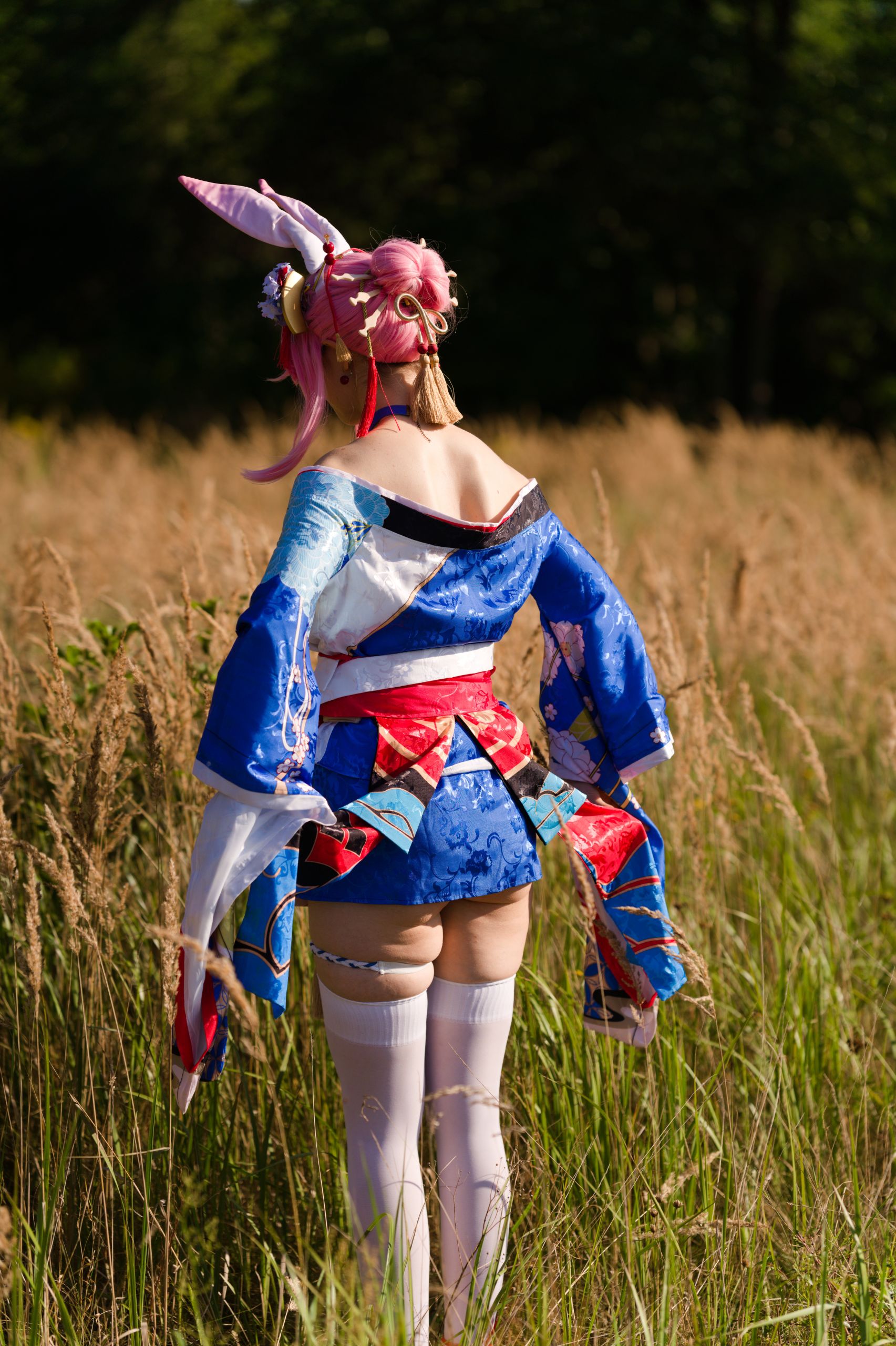 Summer Outdoor Yae Sakura in Blooming Maiko Kimono and White Stockings image 18