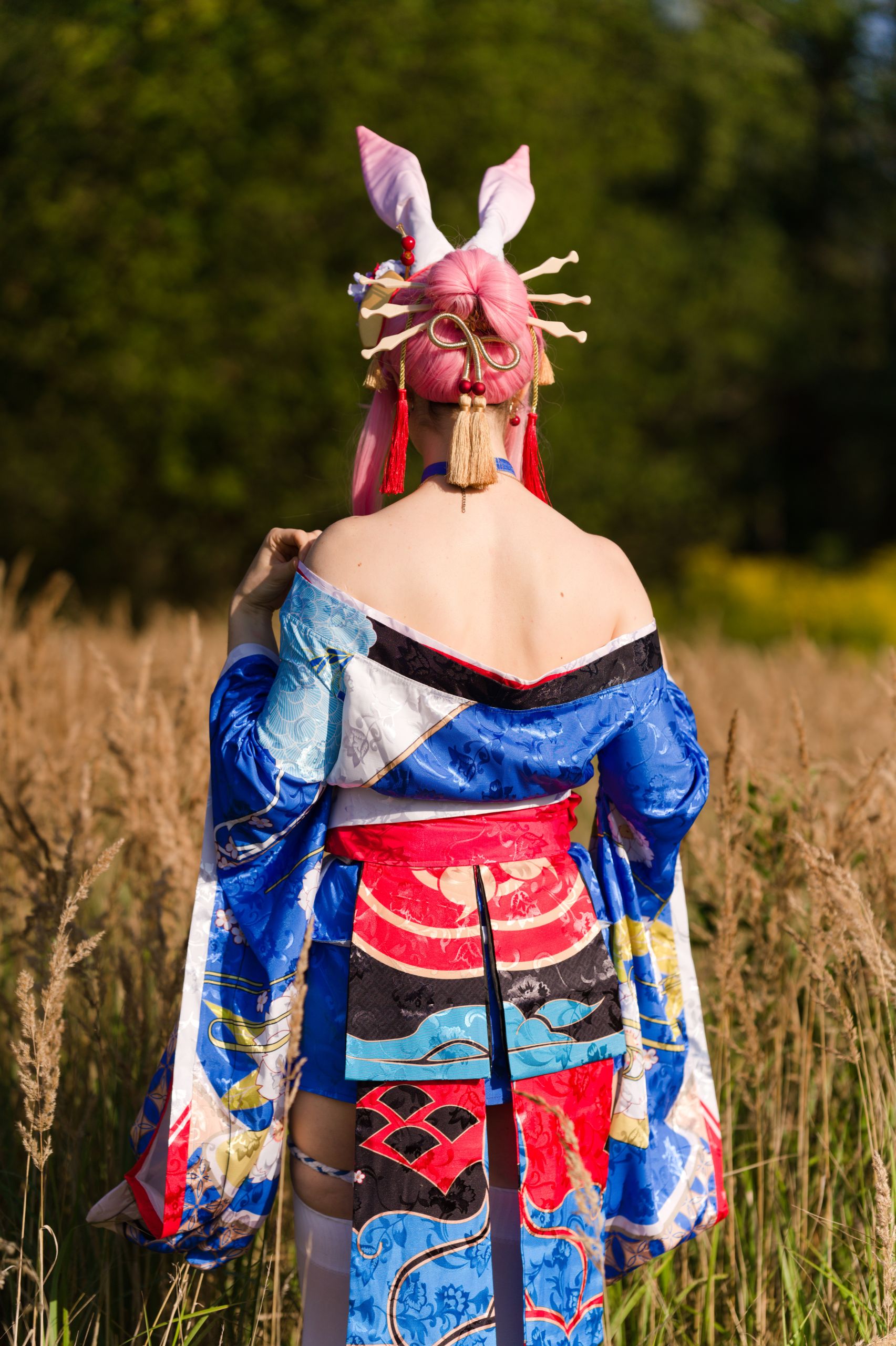 Summer Outdoor Yae Sakura in Blooming Maiko Kimono and White Stockings image 3