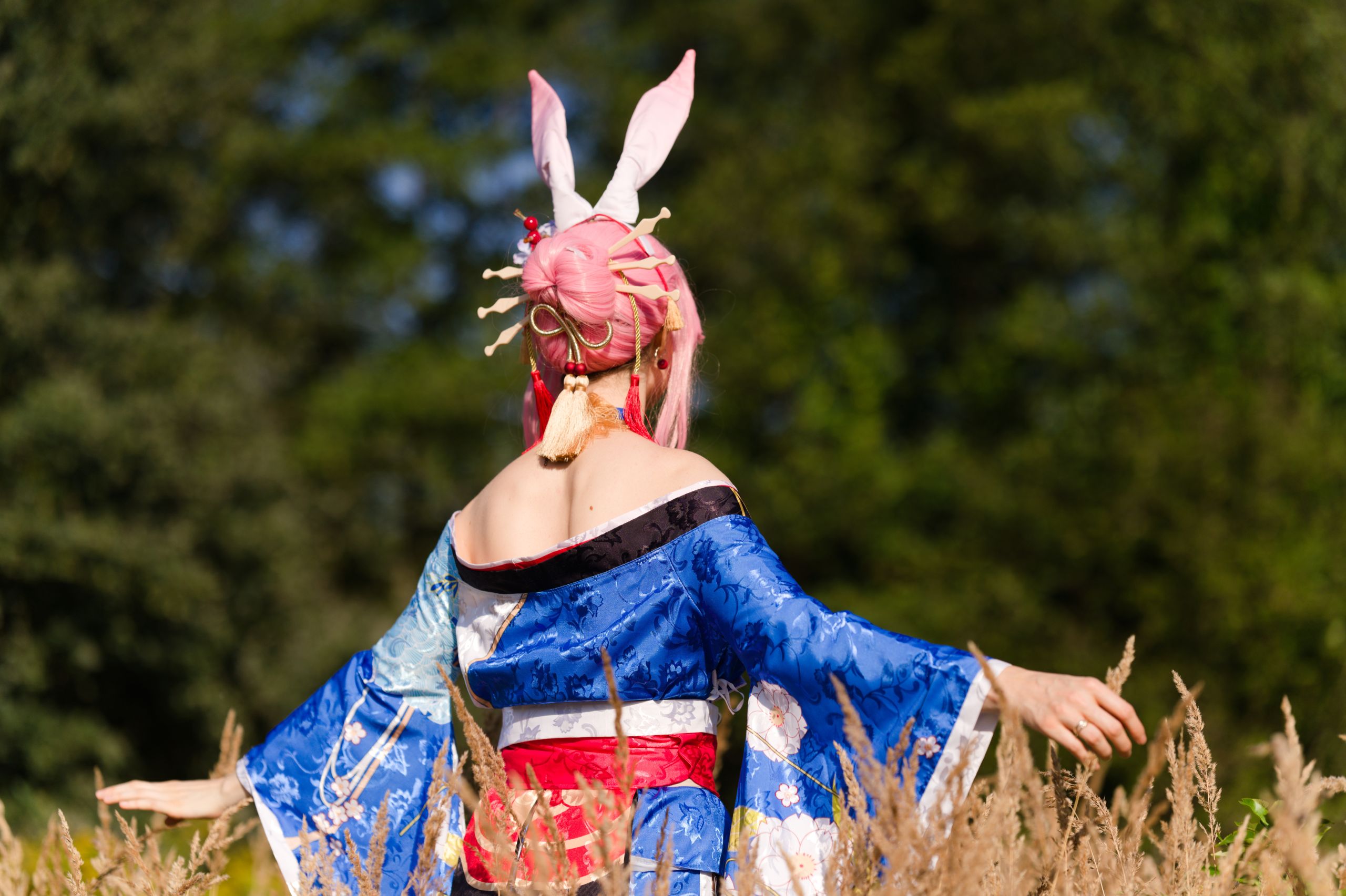 Summer Outdoor Yae Sakura in Blooming Maiko Kimono and White Stockings image 6