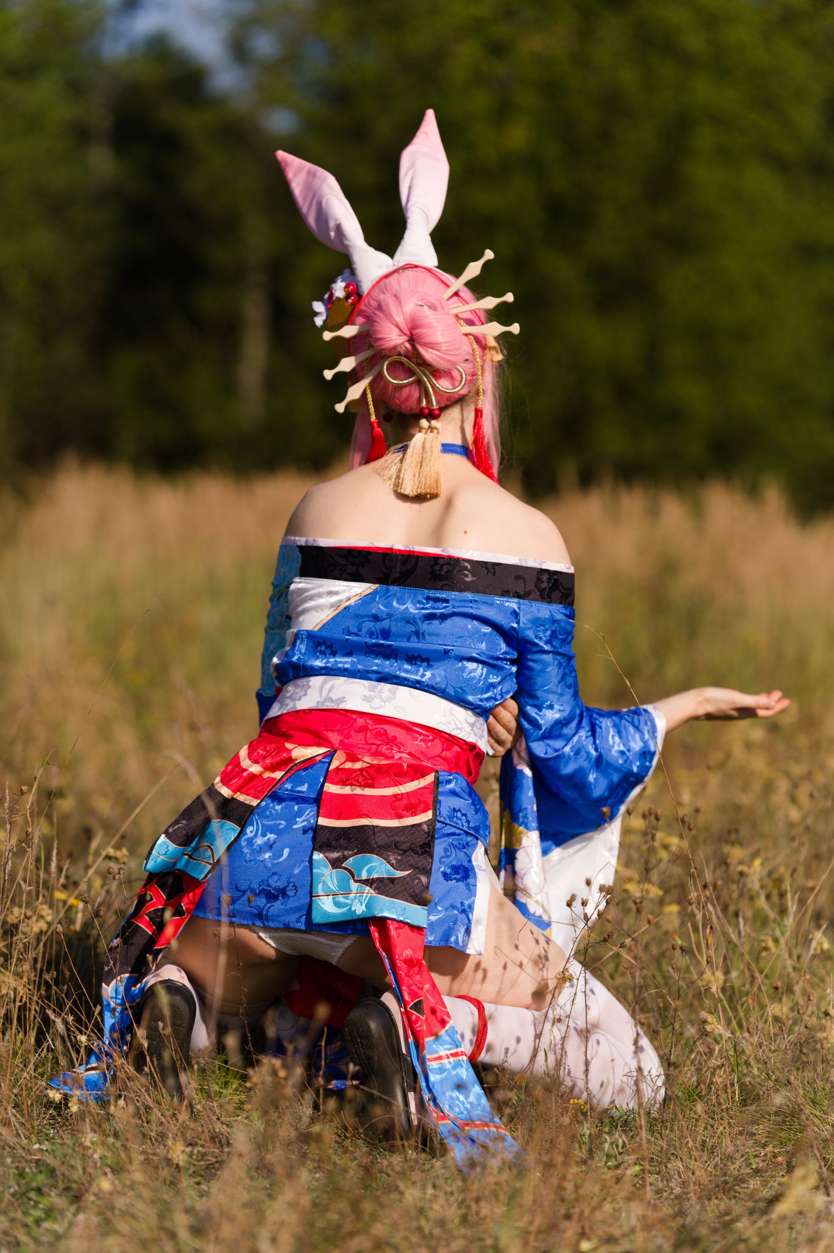 Summer Outdoor Yae Sakura in Blooming Maiko Kimono and White Stockings image 61