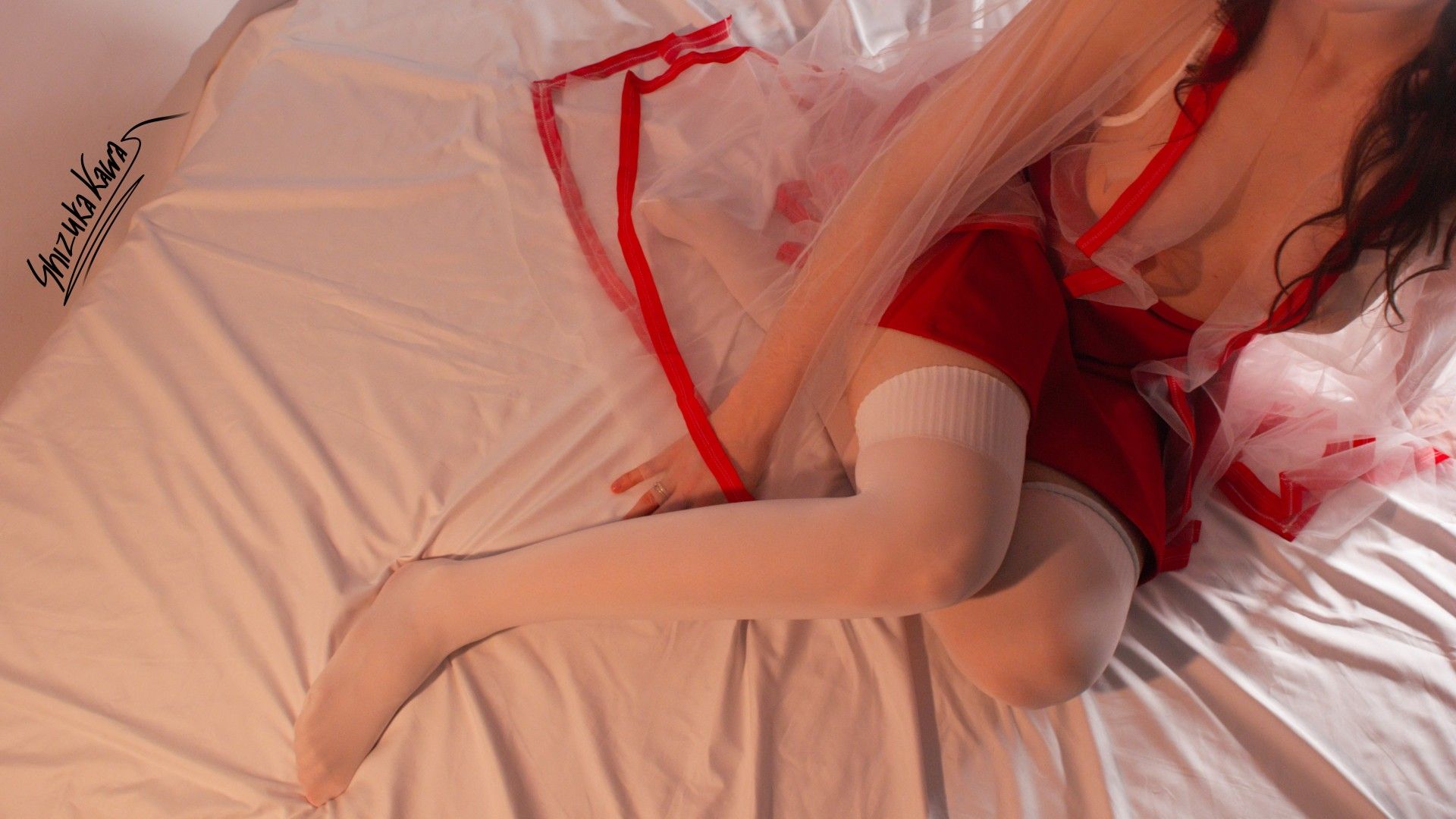 Miko Priestess in See-through Kimono with Maebari and Heart-shaped Pasties image 9